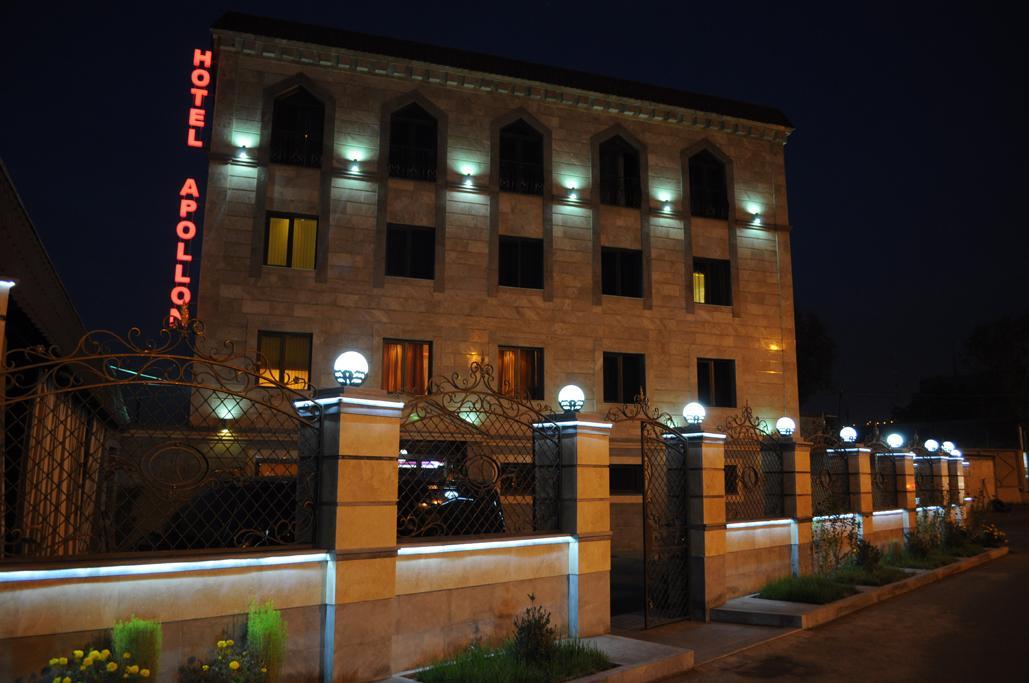 Hotel Apollon Ereván Exterior foto
