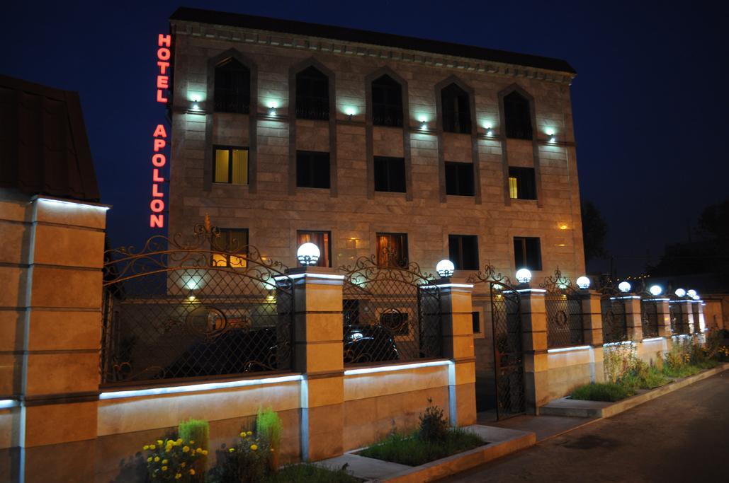 Hotel Apollon Ereván Exterior foto